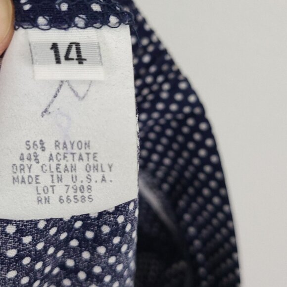 Vintage Polka Dot High Waisted Shorts Made in USA - Picture 4 of 6